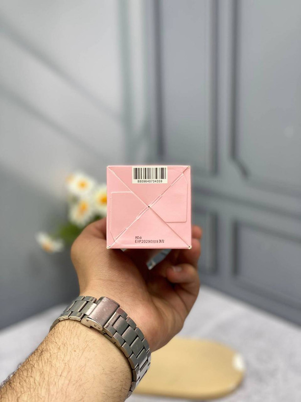 اسنس تونر هلو ۷۷٪ و نیاسینامید آنوا ۲۵۰ میل